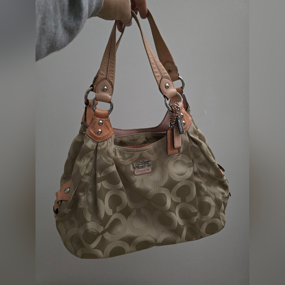 Coach Madison Op Art Maggie Signature Tote Bag